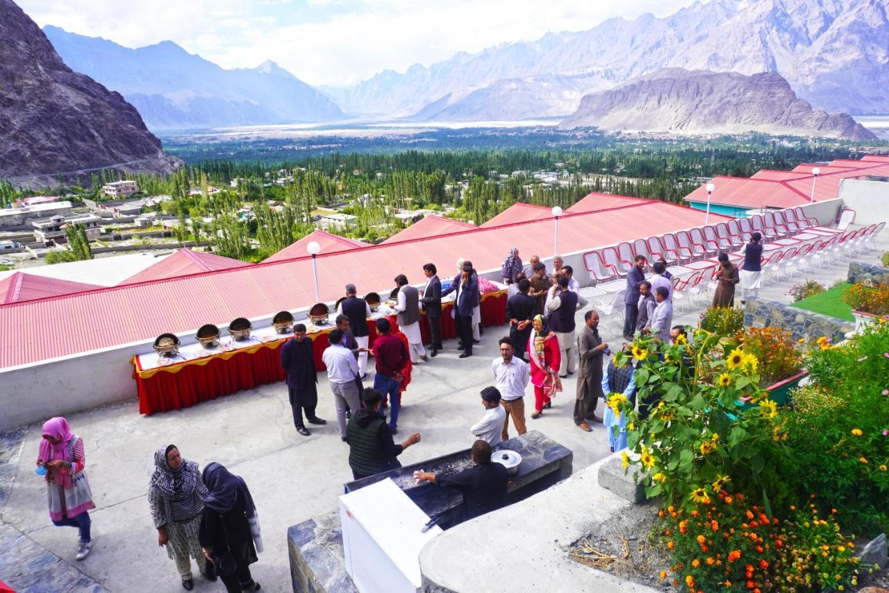 Hotel Mountain Lodge Skardu Exterior foto