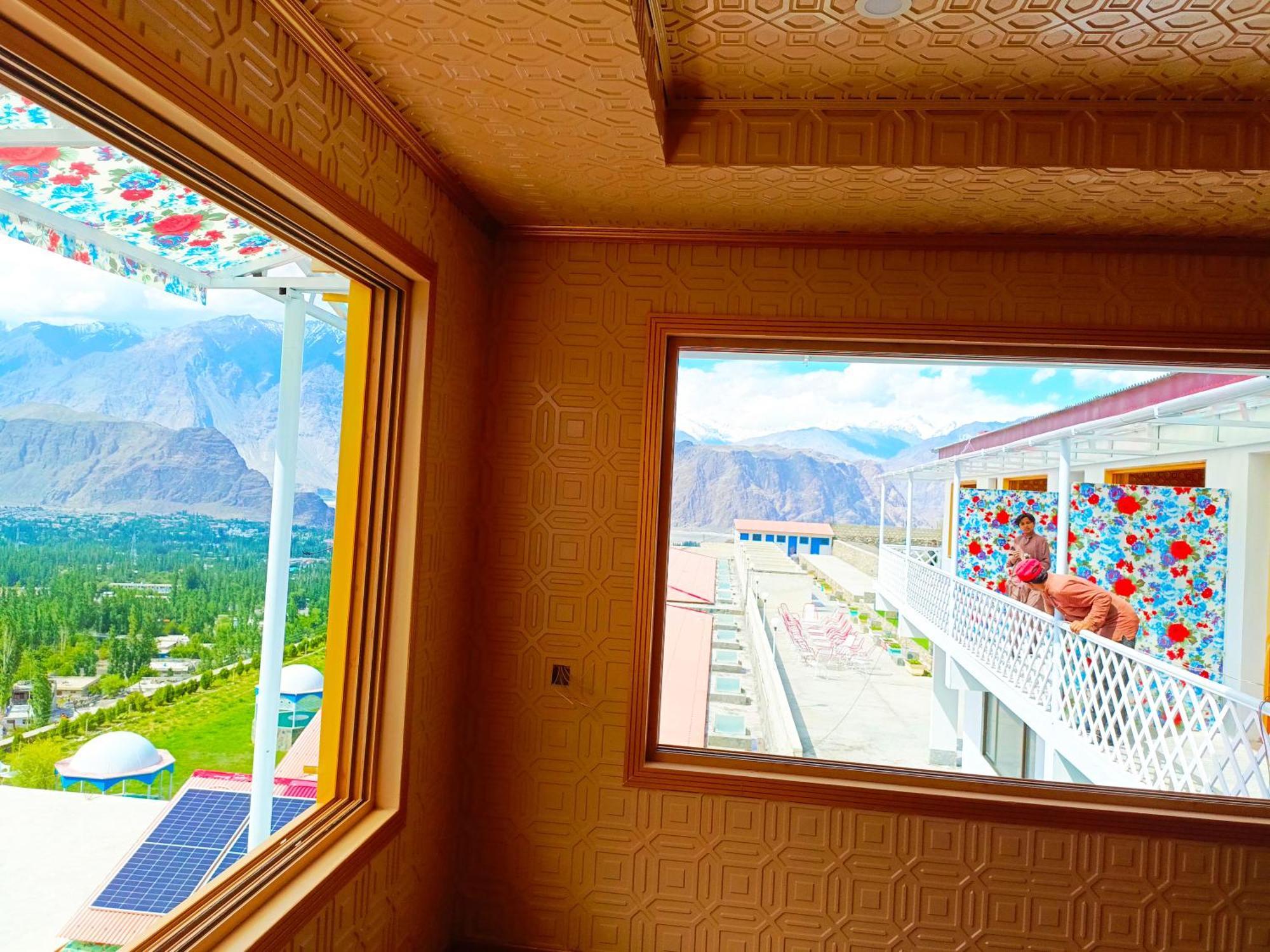 Hotel Mountain Lodge Skardu Exterior foto